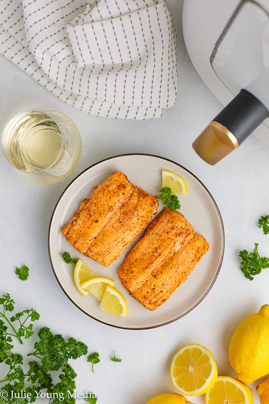 BUNDLE! Air Fryer Frozen Salmon + Lemon Butter Sauce (Beurre Blanc)