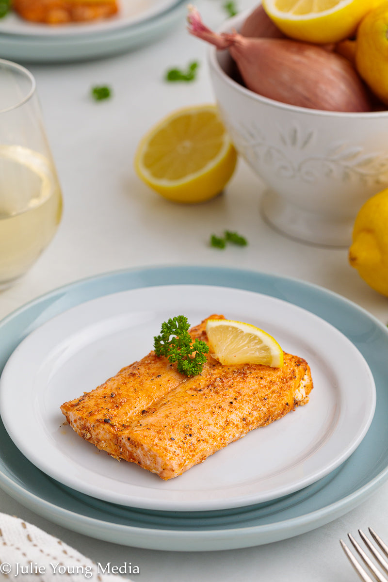 BUNDLE! Air Fryer Frozen Salmon + Lemon Butter Sauce (Beurre Blanc)