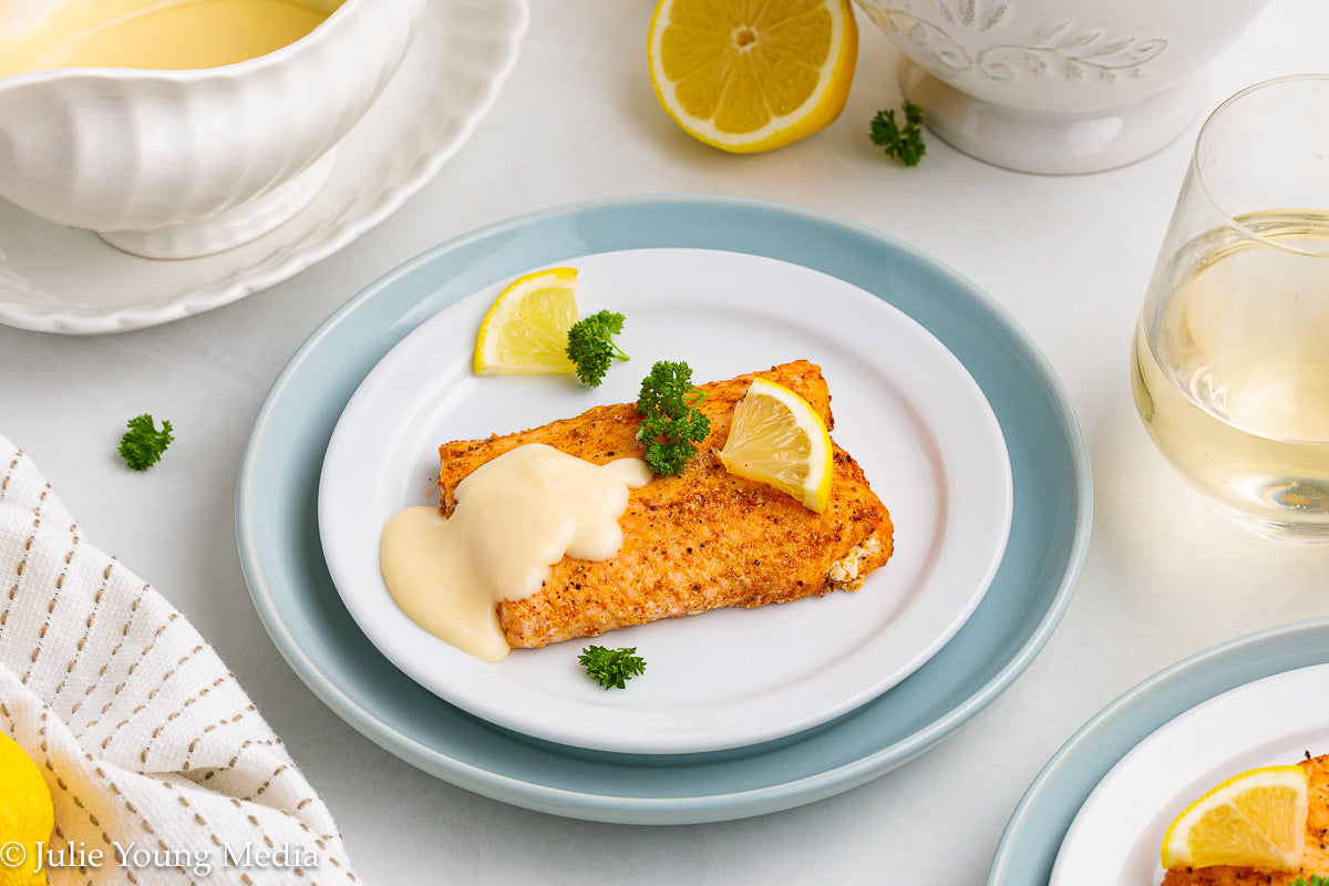 BUNDLE! Air Fryer Frozen Salmon + Lemon Butter Sauce (Beurre Blanc)