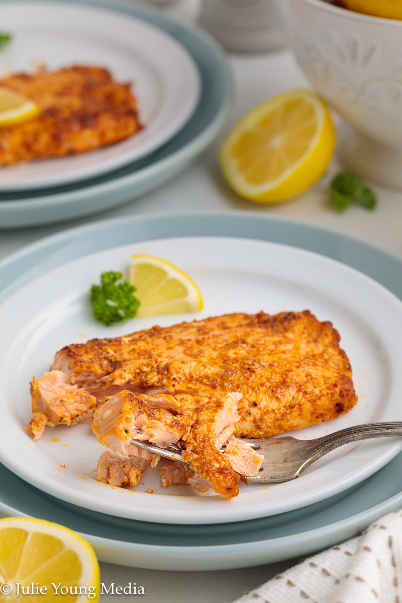 BUNDLE! Air Fryer Frozen Salmon + Lemon Butter Sauce (Beurre Blanc)