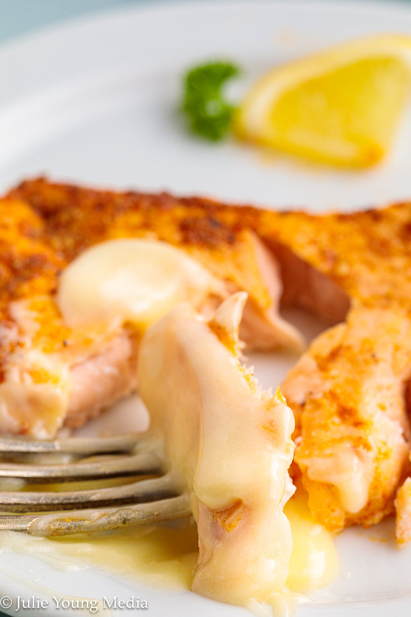 BUNDLE! Air Fryer Frozen Salmon + Lemon Butter Sauce (Beurre Blanc)