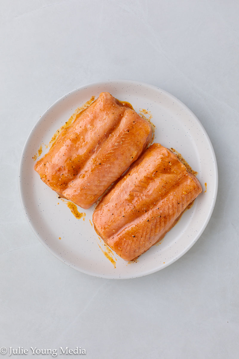 BUNDLE! Air Fryer Frozen Salmon + Lemon Butter Sauce (Beurre Blanc)