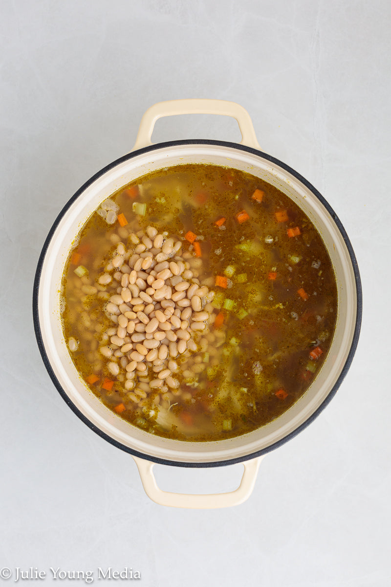 Chicken and White Bean Soup